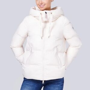 Eleven Elf’s- Ivory Ivy Short Vegan Down Puffer Hooded Zip Up Jacket
